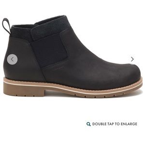 Chaco Cataluna Explorer Chelsea boot